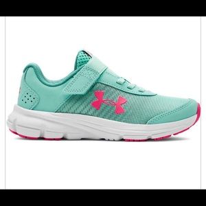 Under Armour Kids Assert Sneakers